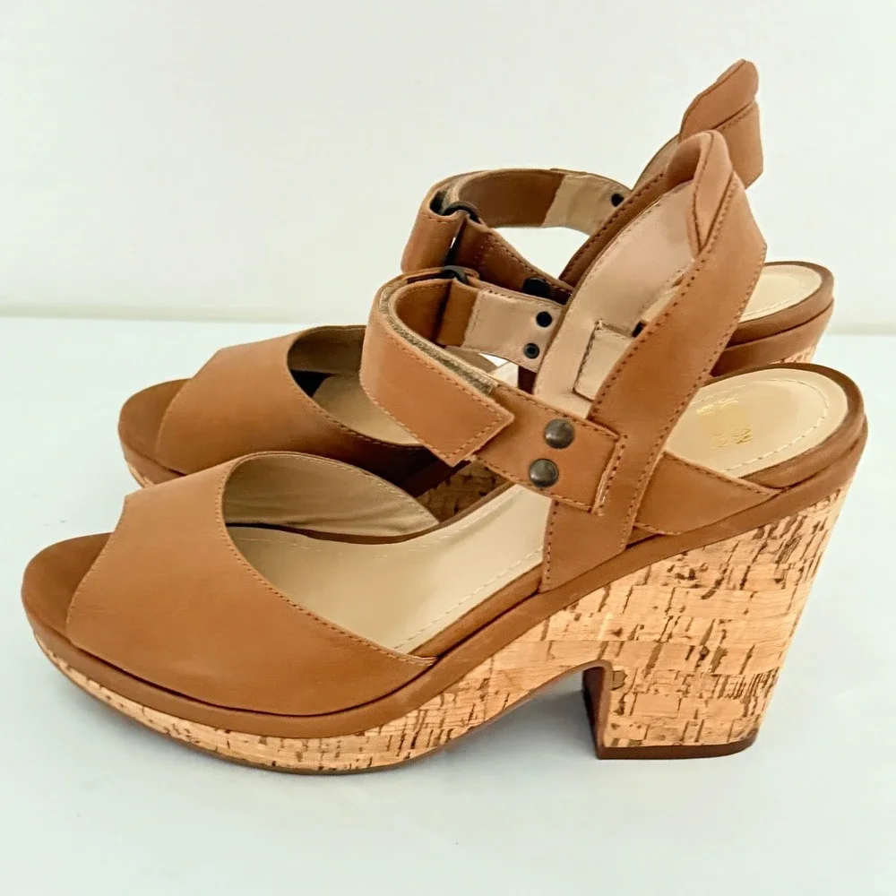 Johnston & Murphy Wedge Sandals Sz 7 Tan Leather Cork Platform Peep Toe Boho